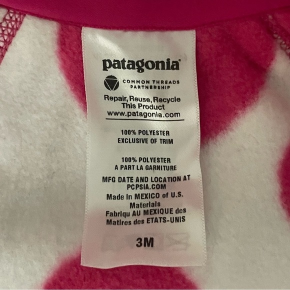 Patagonia 3M Fleece Pink & White Polka Dot Sweater - Picture 9 of 11